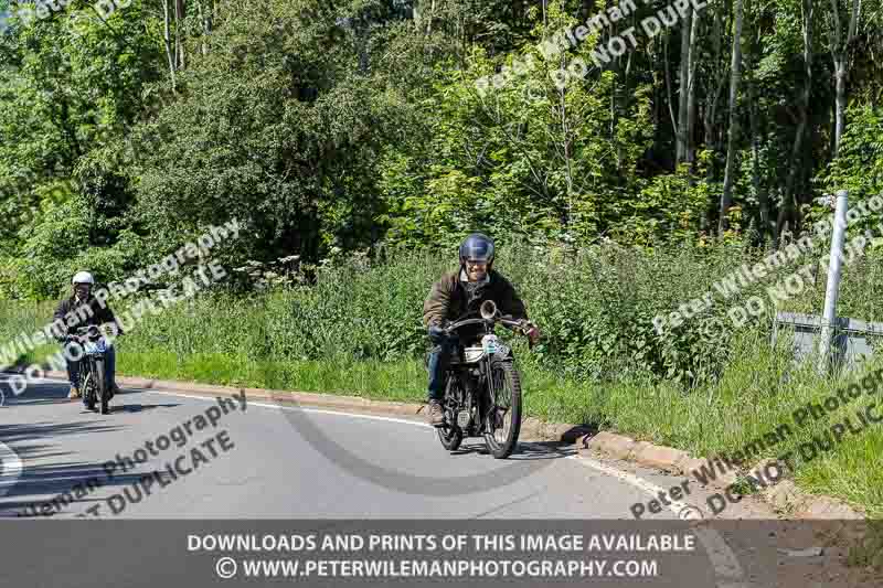 Vintage motorcycle club;eventdigitalimages;no limits trackdays;peter wileman photography;vintage motocycles;vmcc banbury run photographs